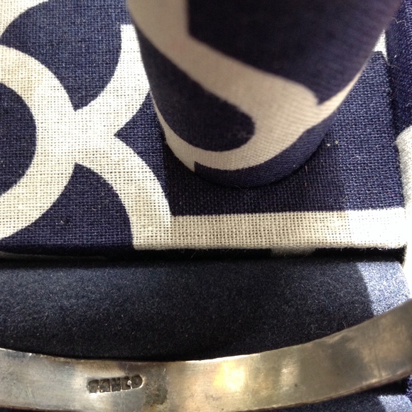 VINTAGE SOLID STERLING SILVER BRACELETS (2) - Picture 5 of 7